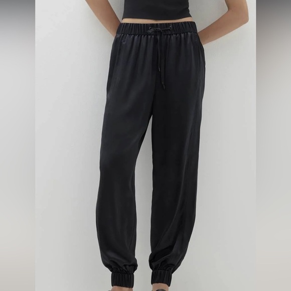 ACROBAT JOGGING TROUSERS -BLACK SIZE SMALL - Picture 1 of 8